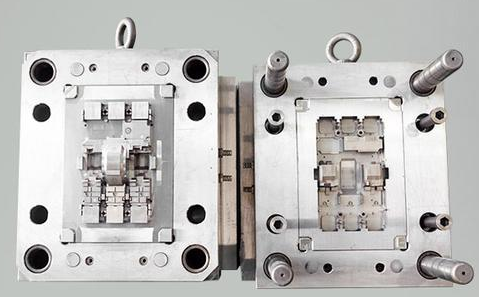 塑胶模具制造如何防止热流道漏胶的方法